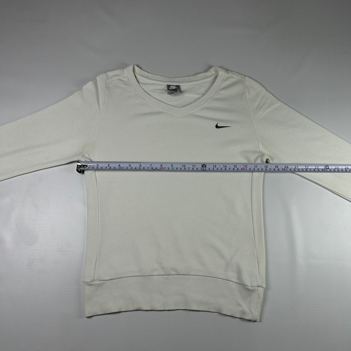 XS - Vintage 2000's Nike V-Neck Sweatshirt