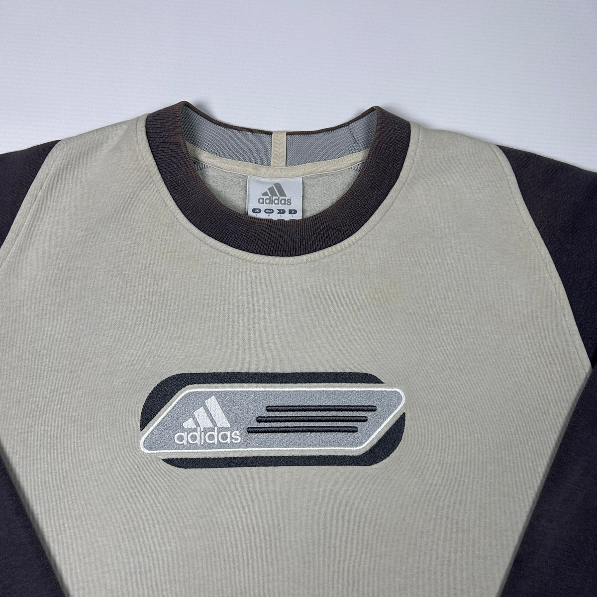 L - Vintage 2000's Adidas Sweatshirt