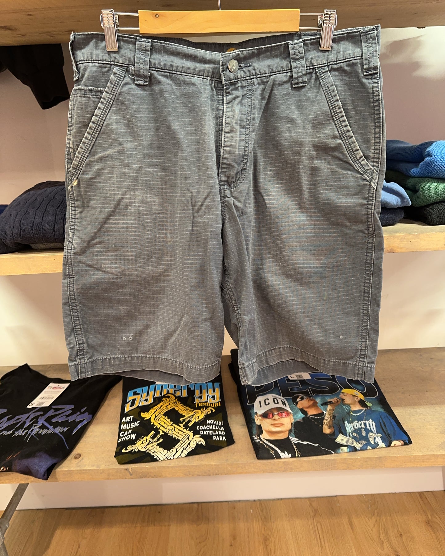 34 - Carhartt Shorts