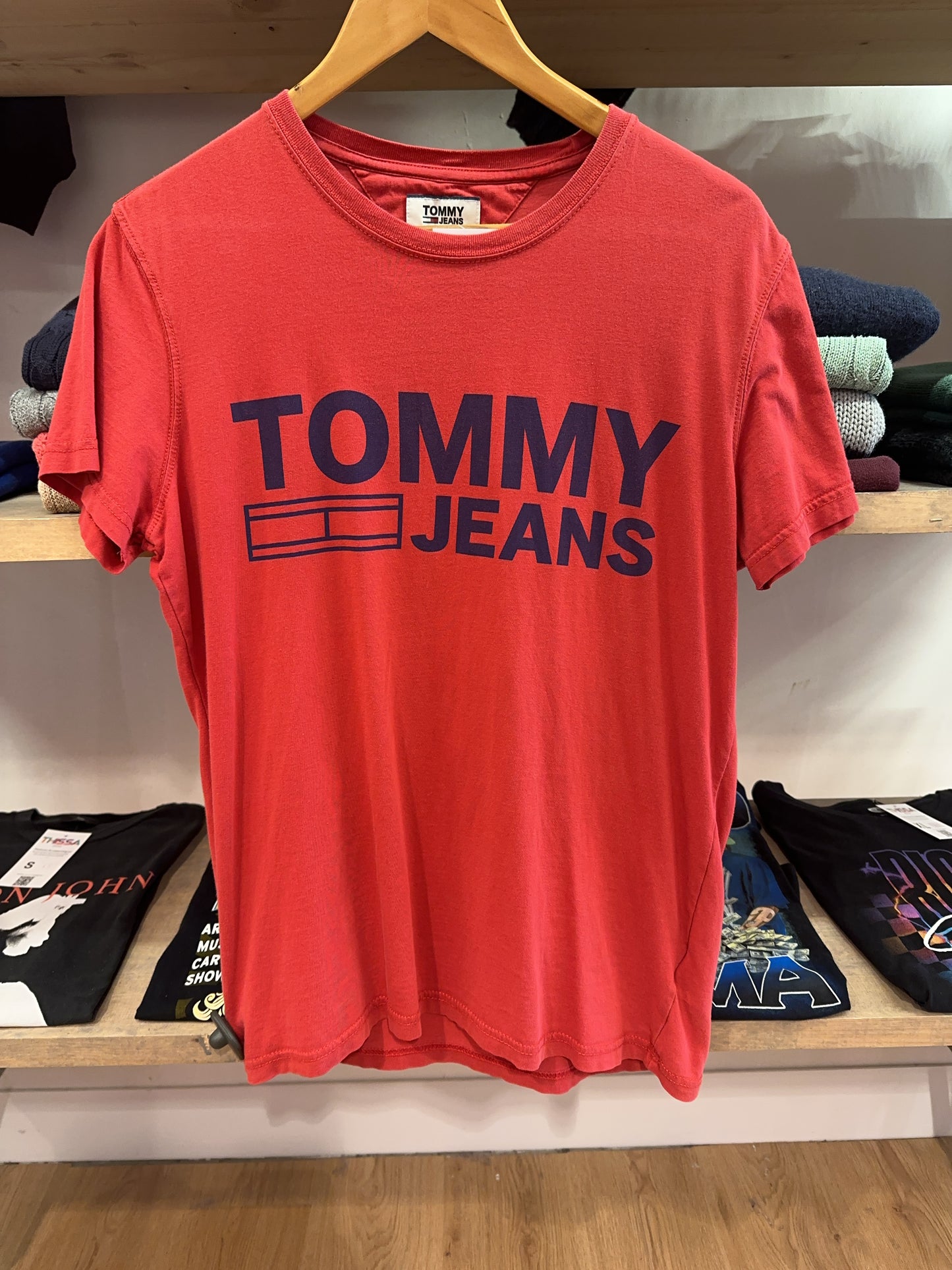 Tommy Jeans Red Logo T-Shirt