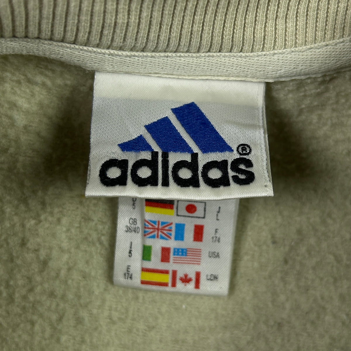 L - Vintage 2000's Adidas Sweatshirt