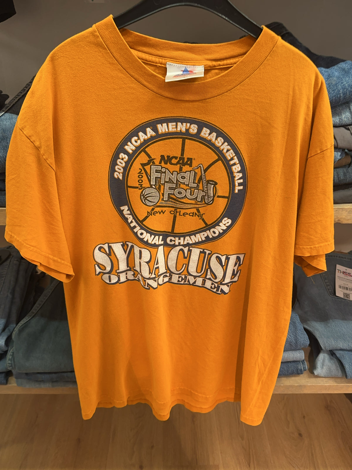 L - Syracuse Orange NCAA 2003 Men’s Basketball National Champions Graphic T-Shirt