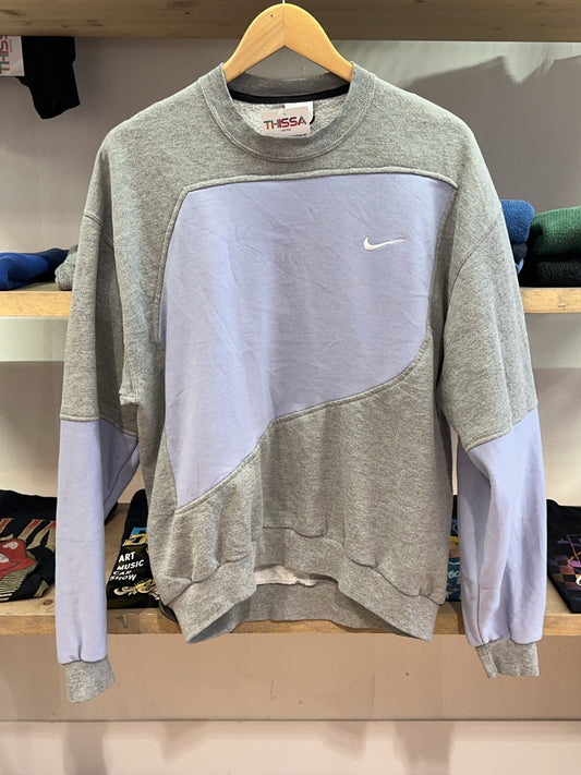 M - Vintage 1990's Nike Sweatshirt