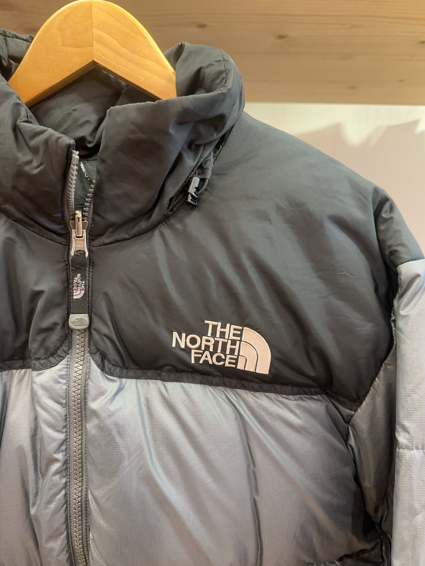 S - Vintage 2000's The North Face 700 Puffer Jacket