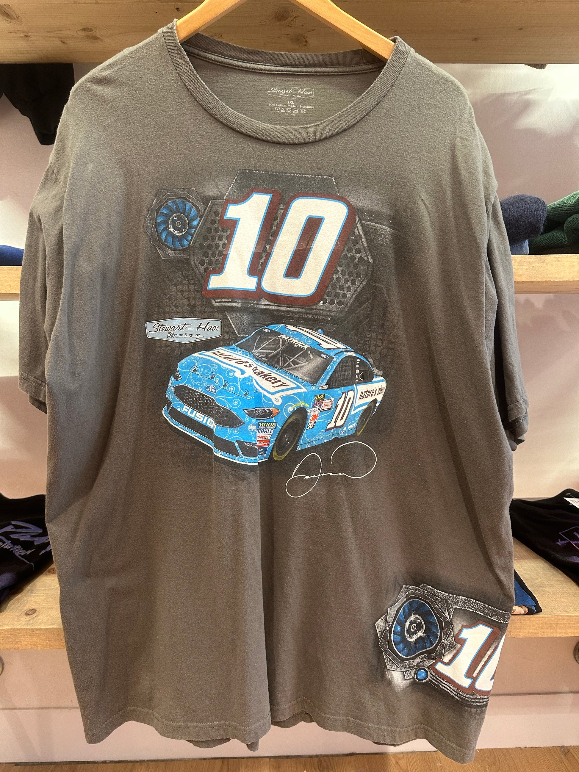 XXL - Danica Patrick Stewart-Haas Racing Graphic T-Shirt