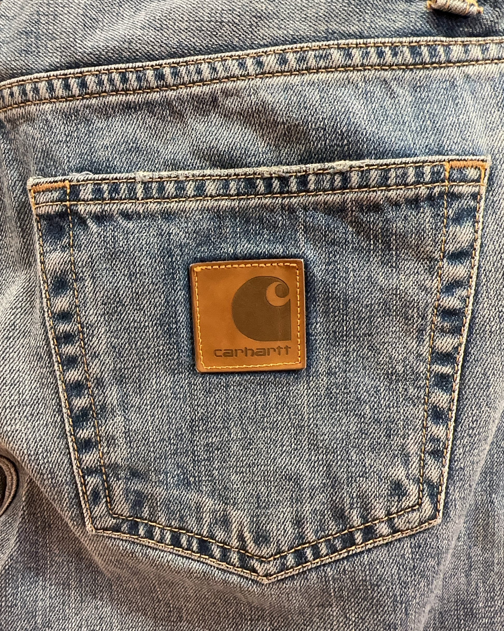 29 - Carhartt Jeans Shorts