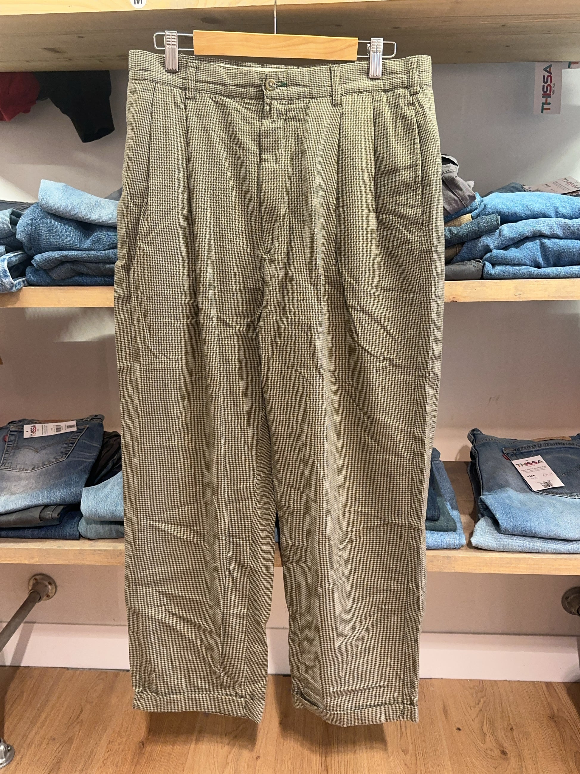 34 - Tommy Hilfiger Pants