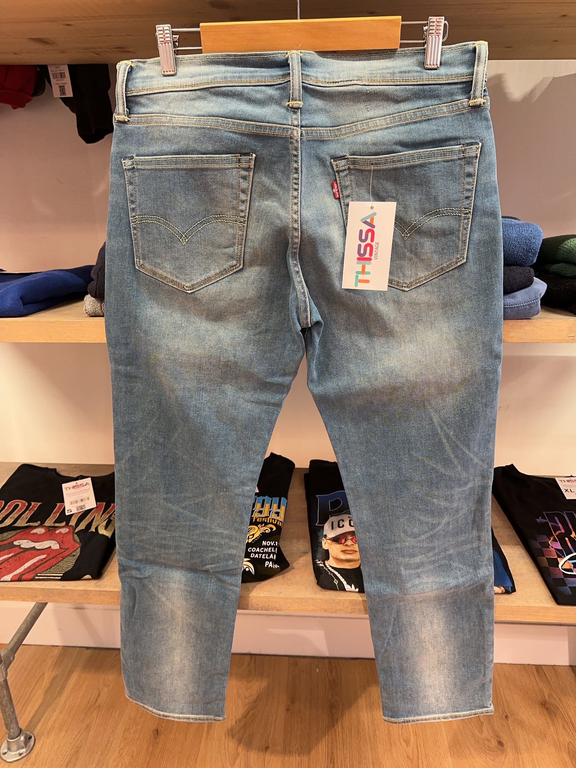 Levi's Jeans - 32 X 30