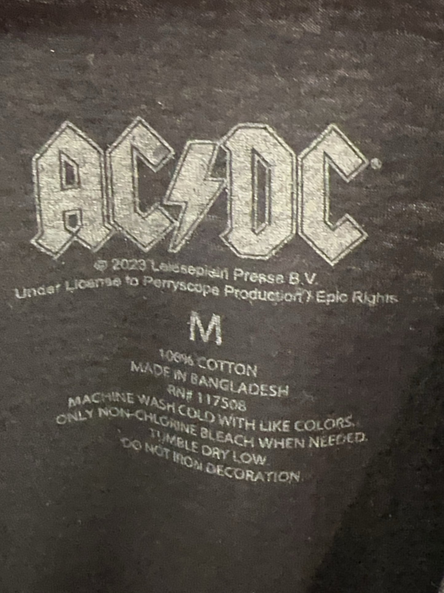 M - AC/DC Band T-shirt