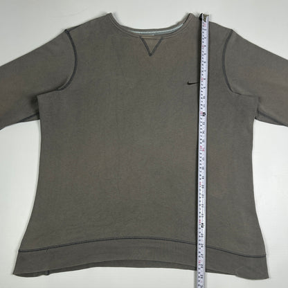 M - Vintage 2000's Nike Sweatshirt