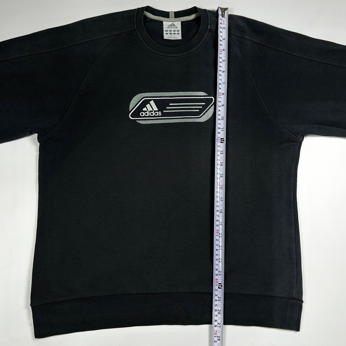 M - Vintage 2000's Adidas Sweatshirt