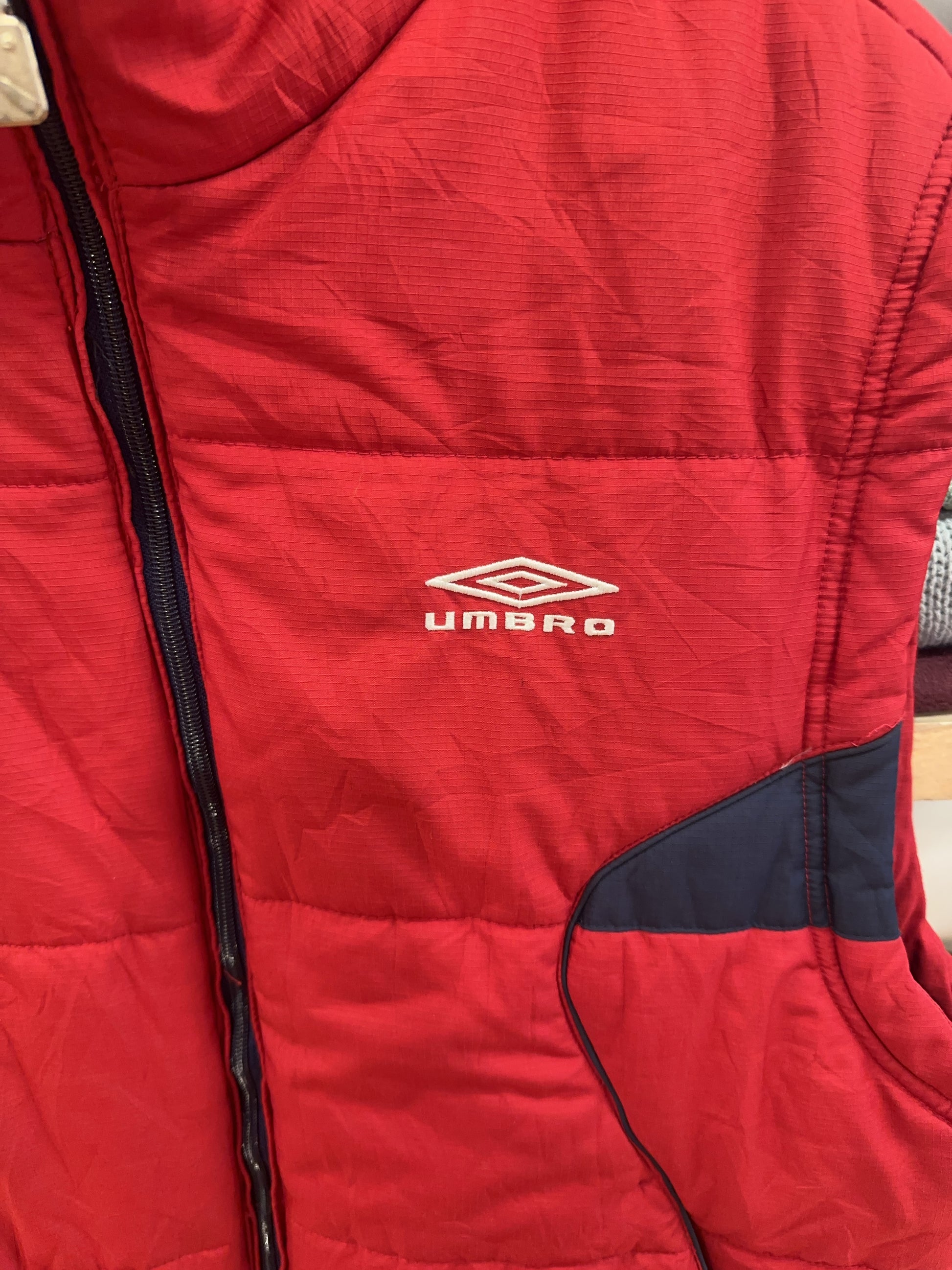 Vintage 2000's Umbro Puffer Vest - XL
