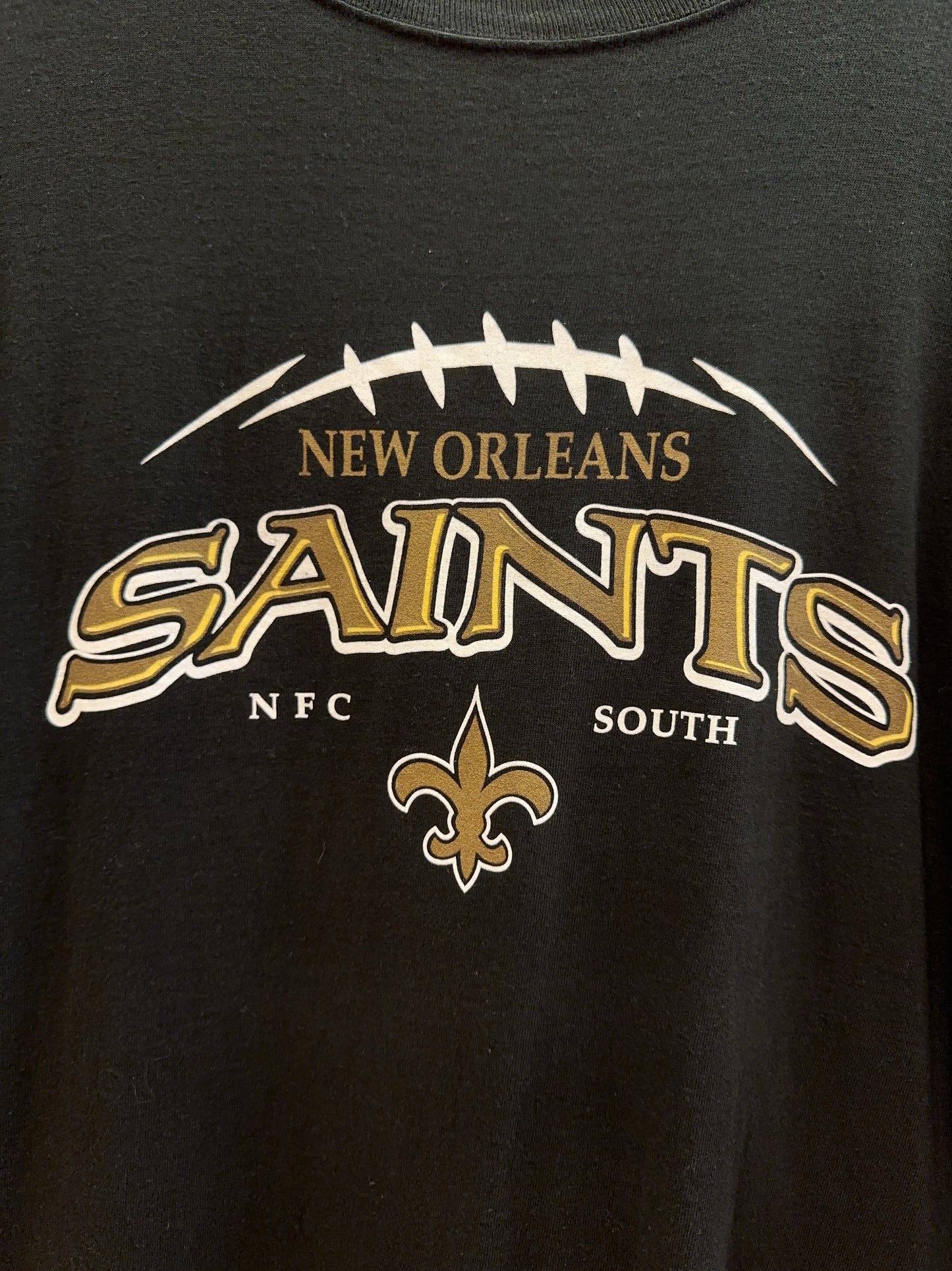 Vintage New Orleans Saints NFL Graphic T-Shirt