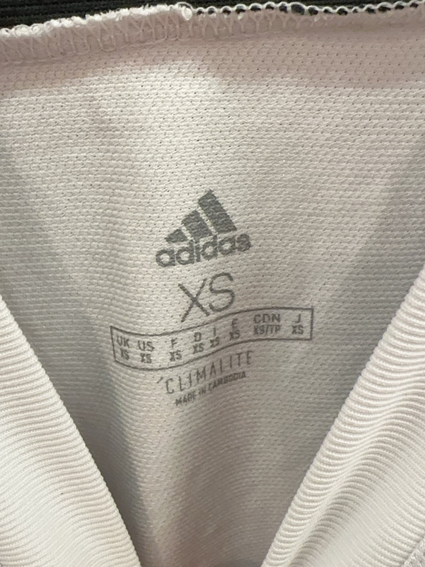 2018-2019 Juventus Adidas Home Football Shirt - XS