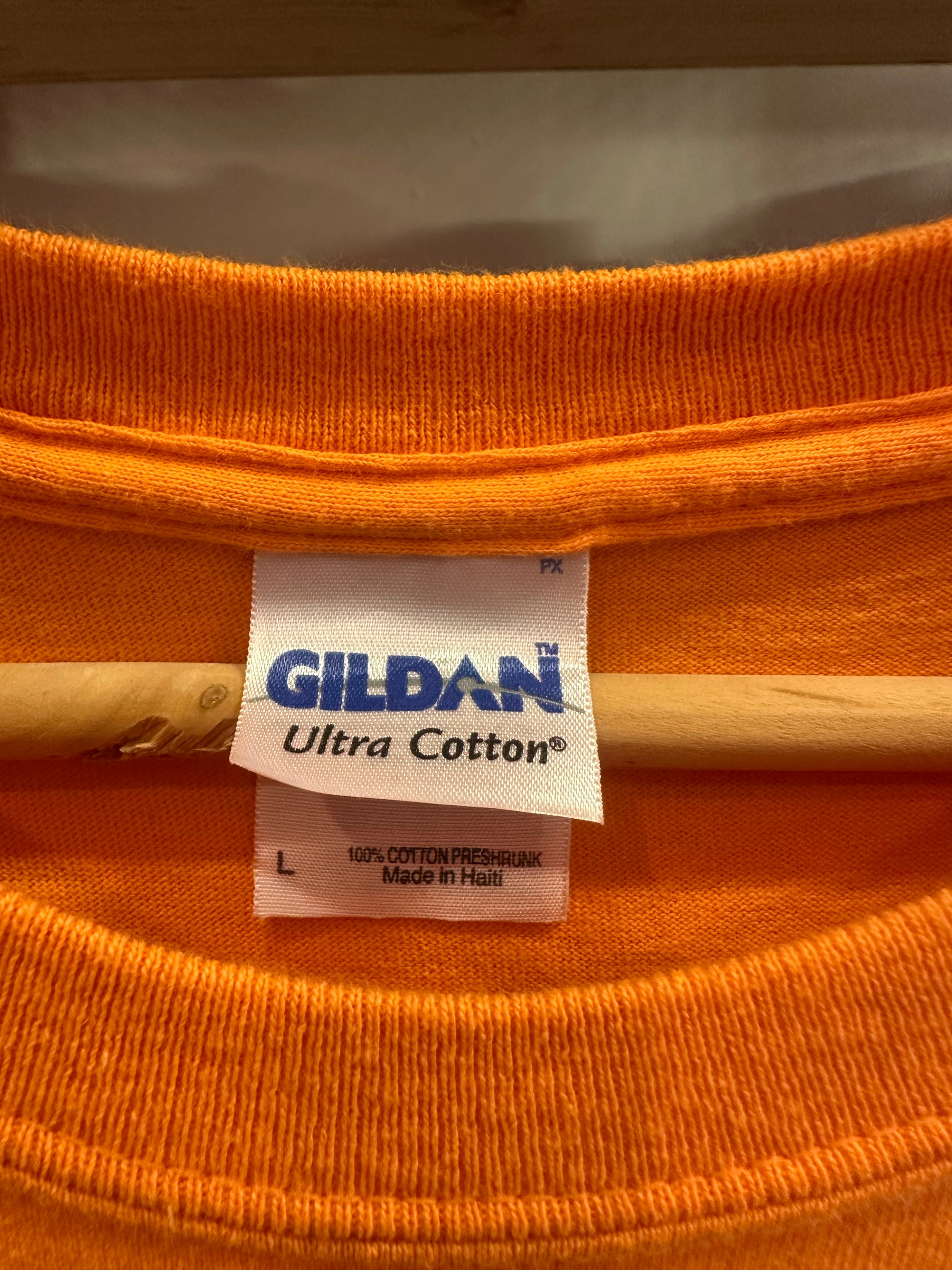 L - Orange Cars & Guitars 2009 Graphic T-Shirt