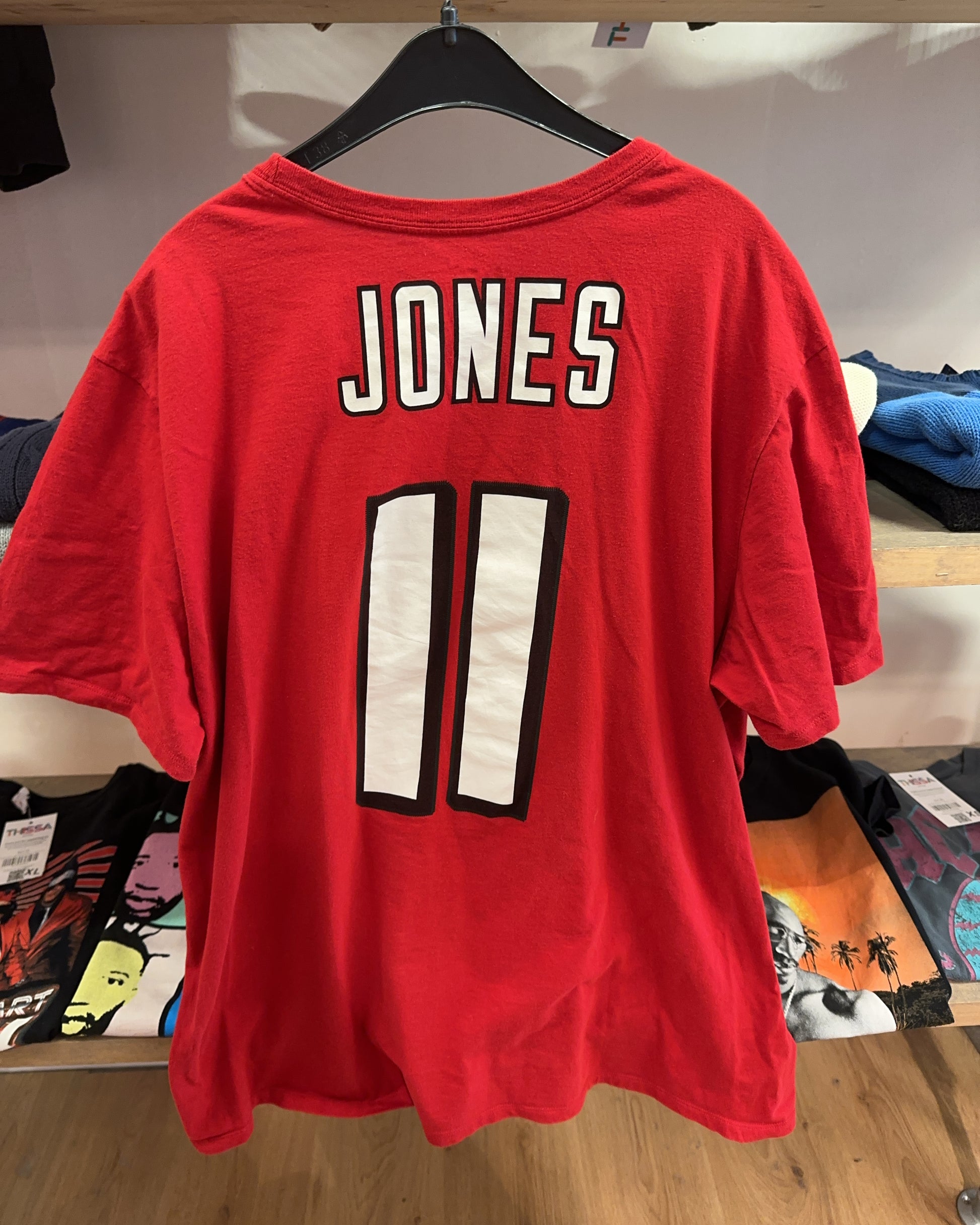 XXL - Nike Atlanta Falcons Julio Jones #11 Red Athletic Tee