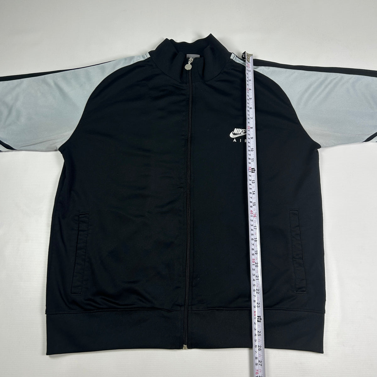 L - Vintage 2000's Nike Windbreaker Jacket