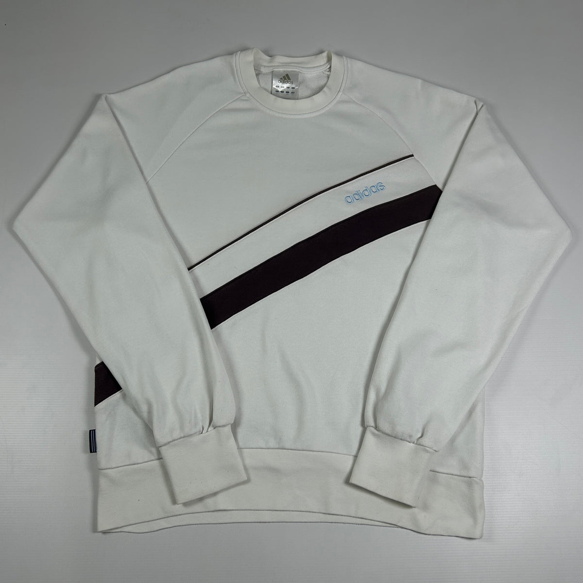 L - Vintage 2000's Adidas Sweatshirt