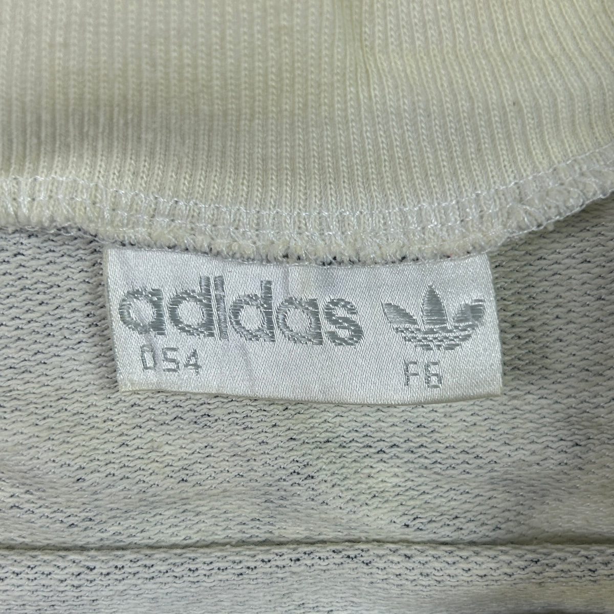 XL - 1990's Adidas Trefoil Stefan Edberg Graphic Sweatshirt