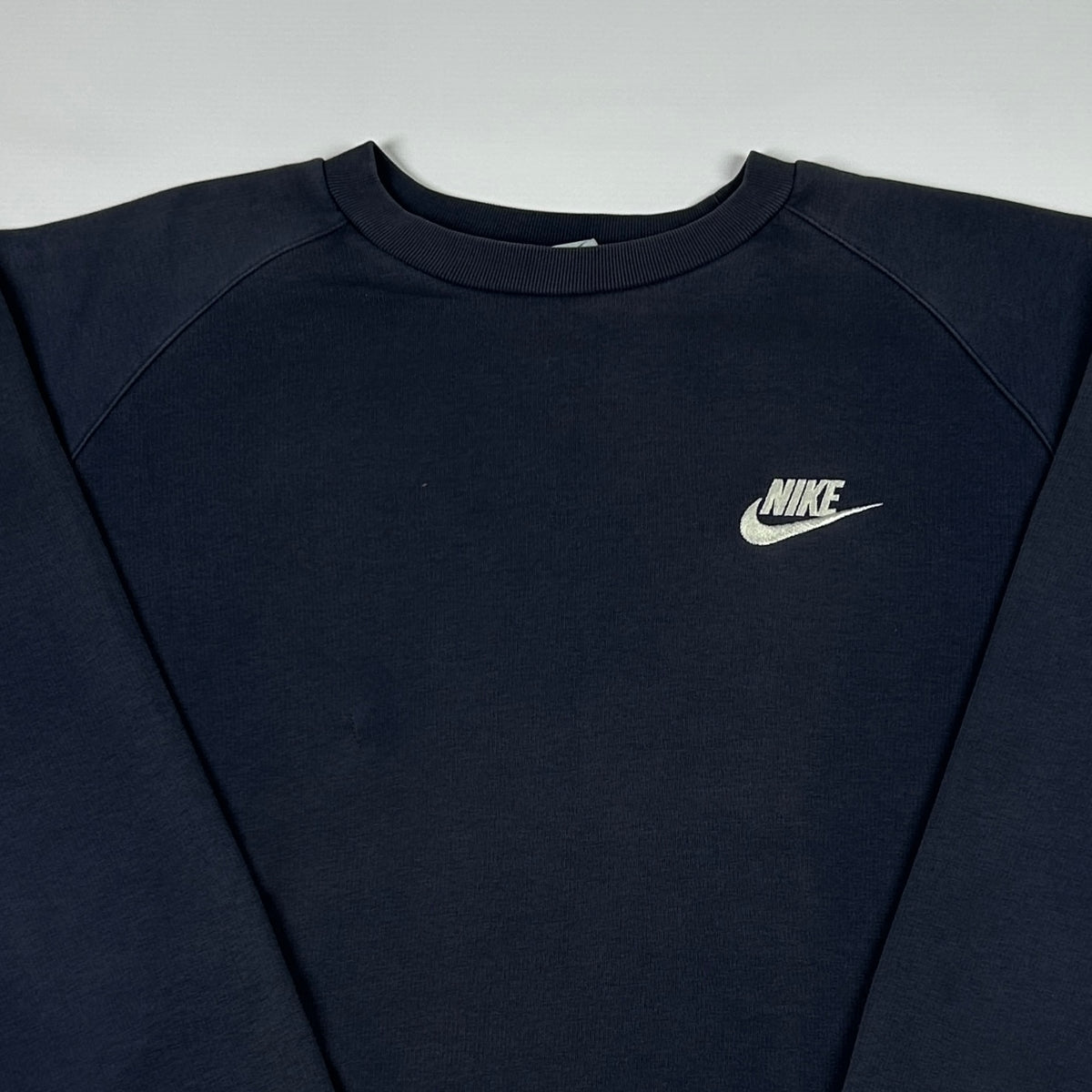 M - Vintage 2000's Nike Sweatshirt
