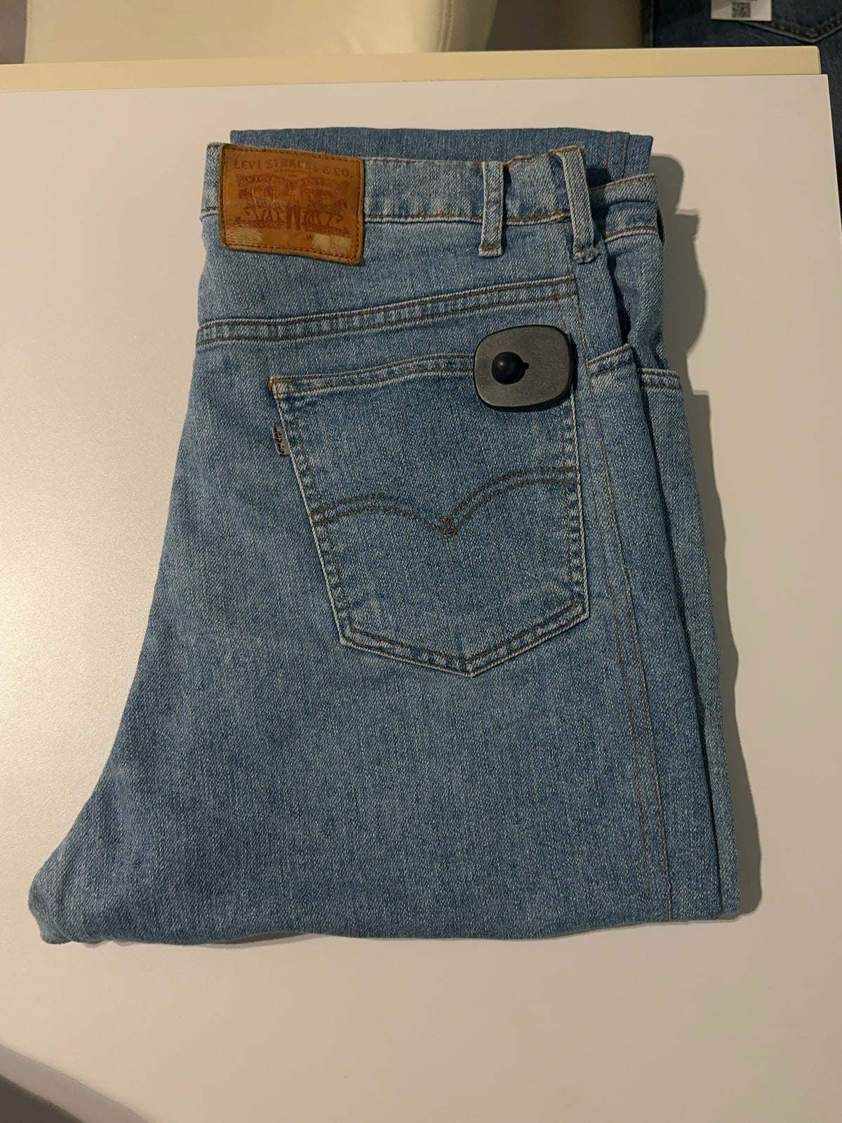 34 X 34 - Levi’s Jeans