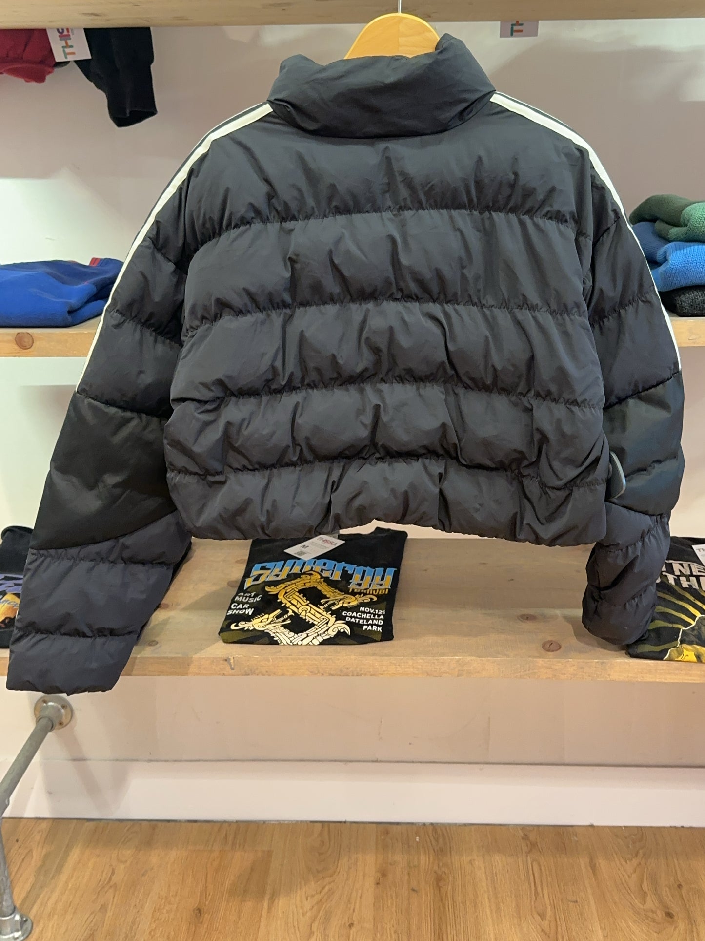 M - Vintage 2000's Adidas Cropped Puffer Jacket