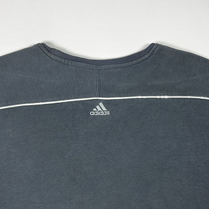 M - Vintage 2000's Adidas Sweatshirt