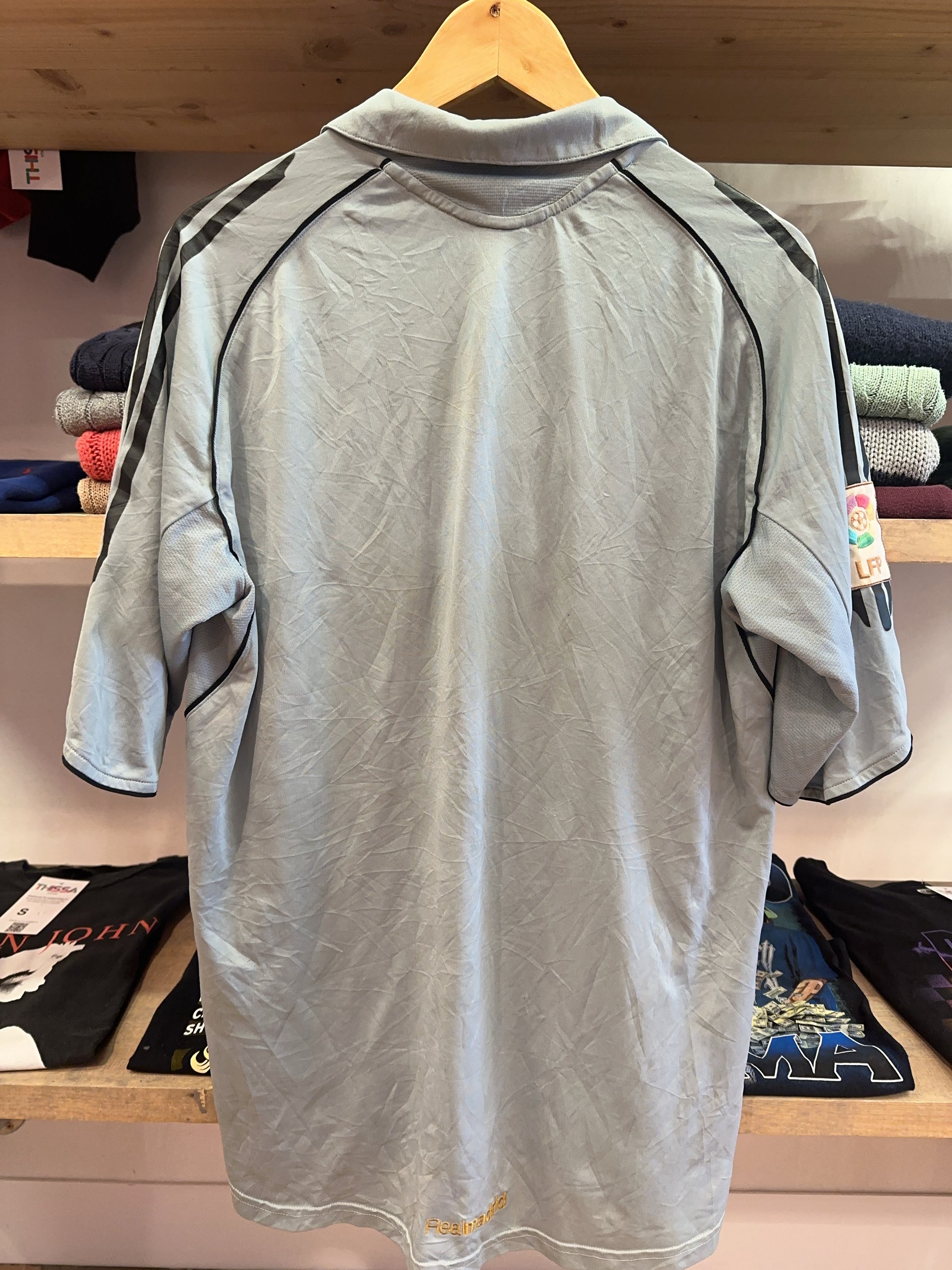 2005-2006 Real Madrid Adidas Third Football Shirt - L