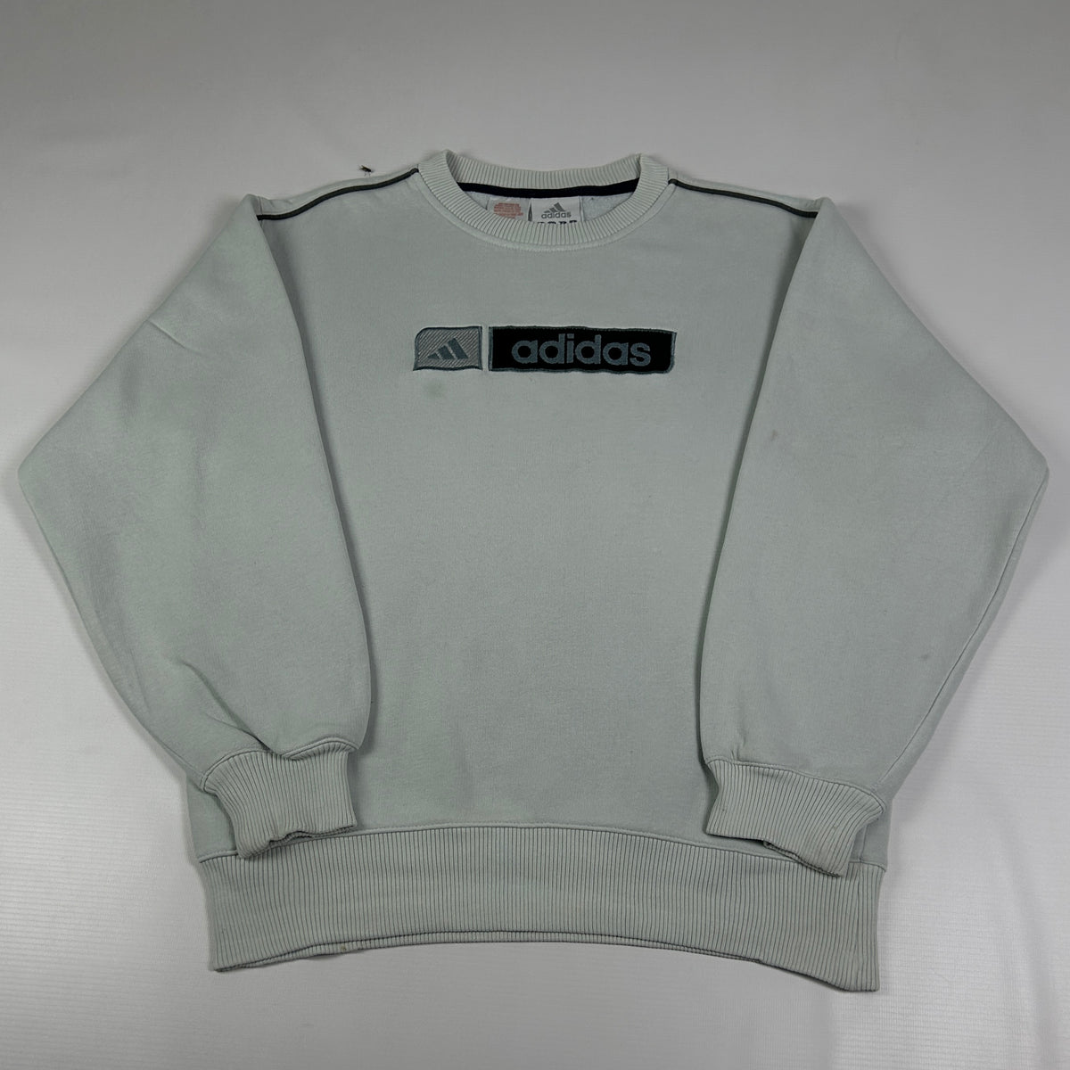 XS - Vintage 2000's Adidas Sweatshirt