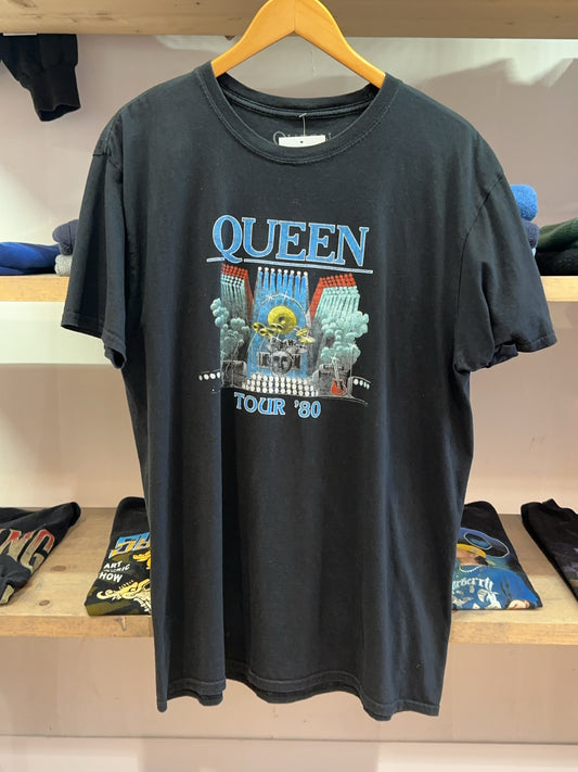 L - Queen Band T-shirt