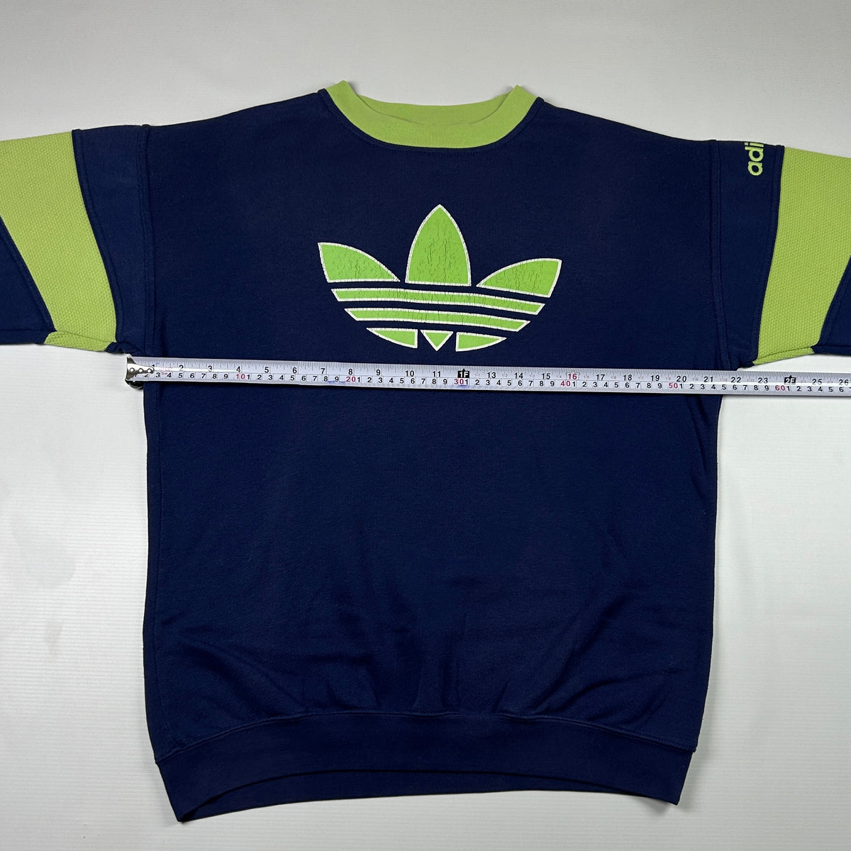 M - Vintage 1990's Adidas Sweatshirt
