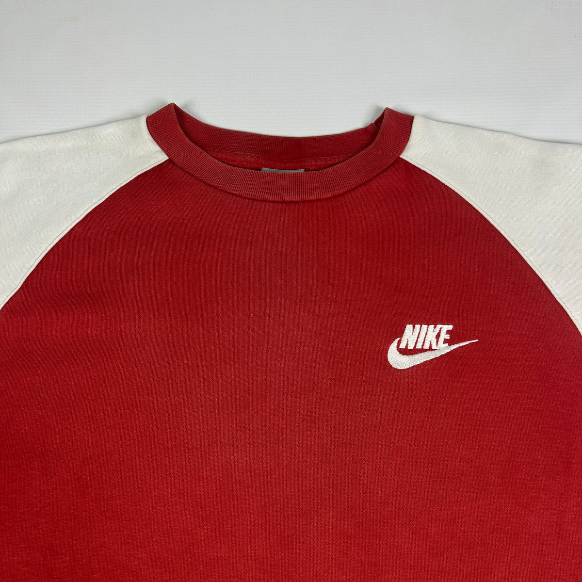 S - Vintage 2000's Nike Sweatshirt