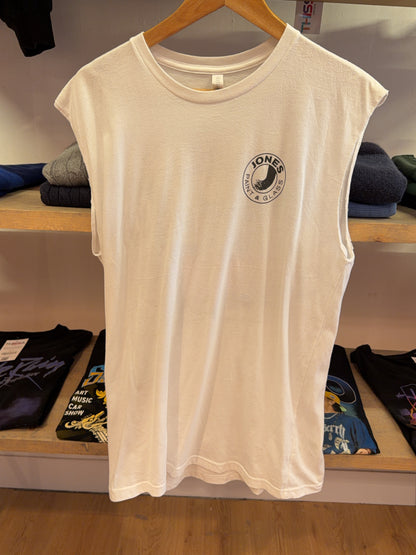 L - Dunn-Edwards Vintage Graphic Sleeveless Tee