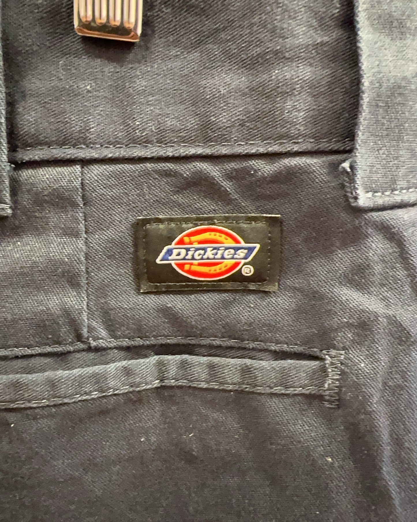 36 - Dickies Shorts