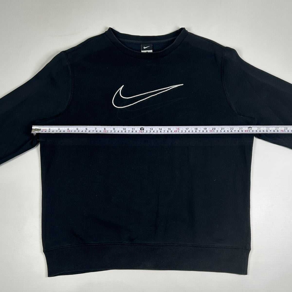L - Vintage 2010's Nike Sweatshirt