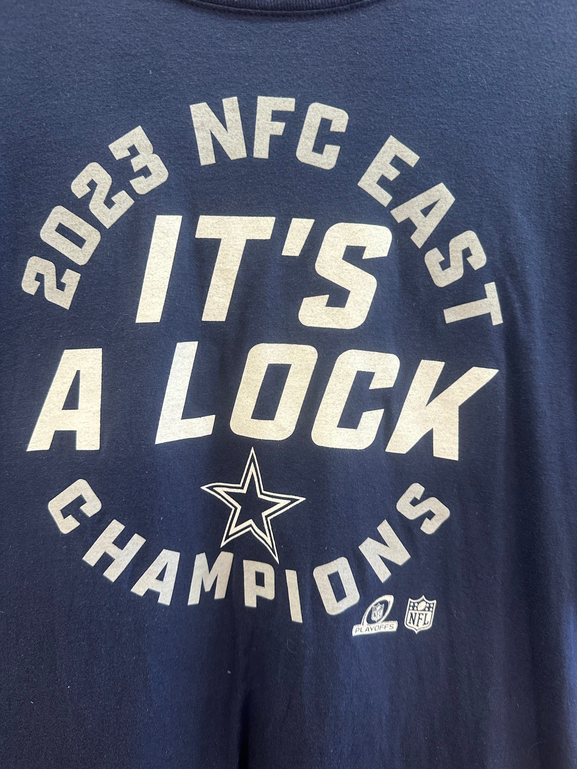 XXL - Nike 2023 NFC East Champions Dallas Cowboys T-Shirt