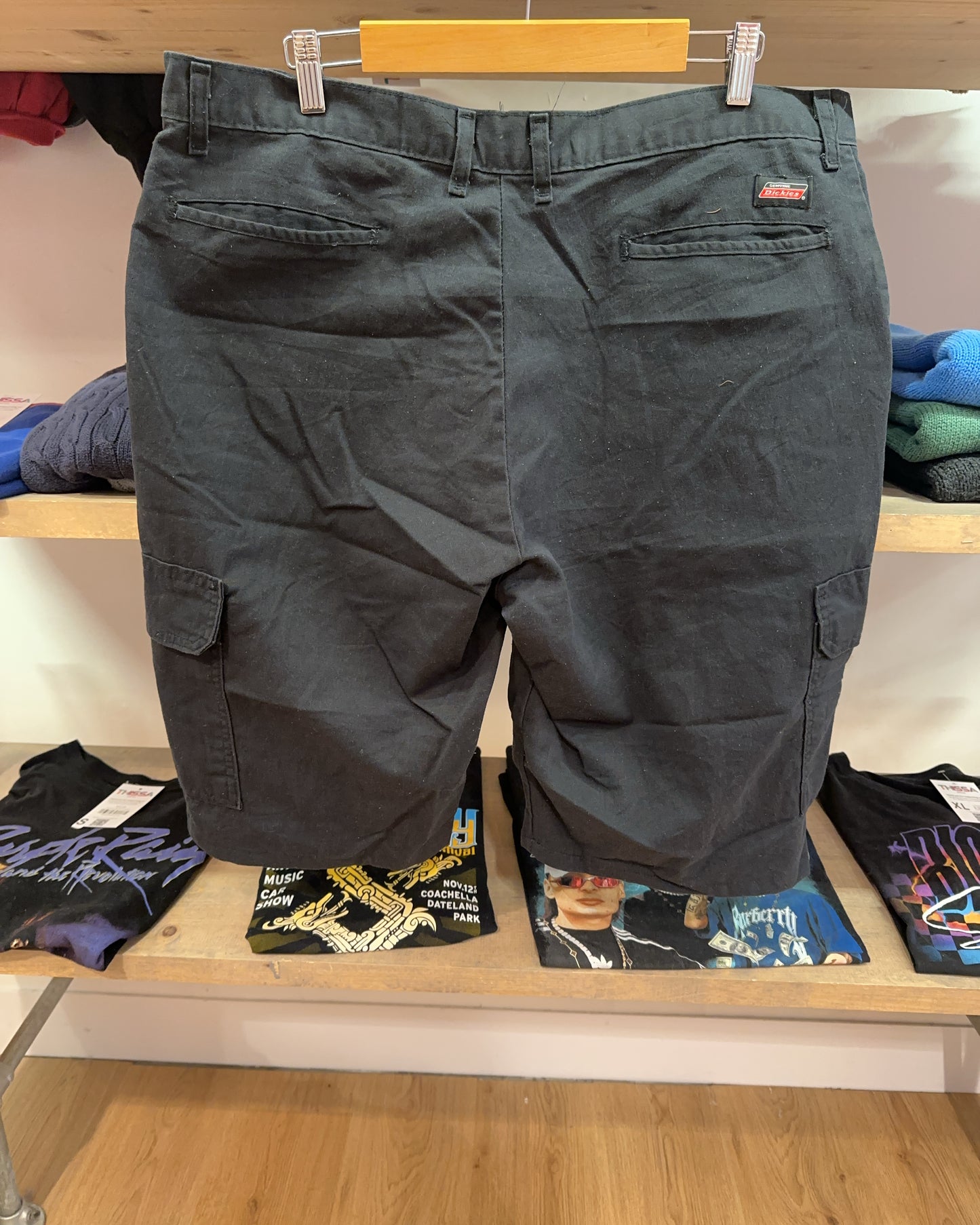 38 - Dickies Shorts