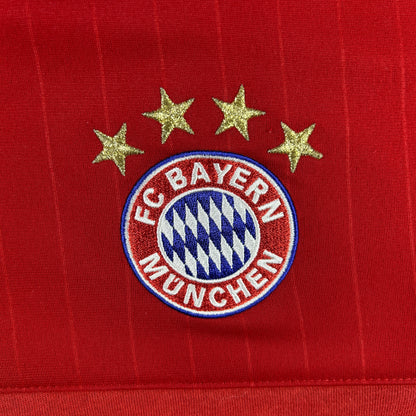 M - 2015-2016 Adidas FC Bayern Munich Red Long Sleeve Sweatshirt