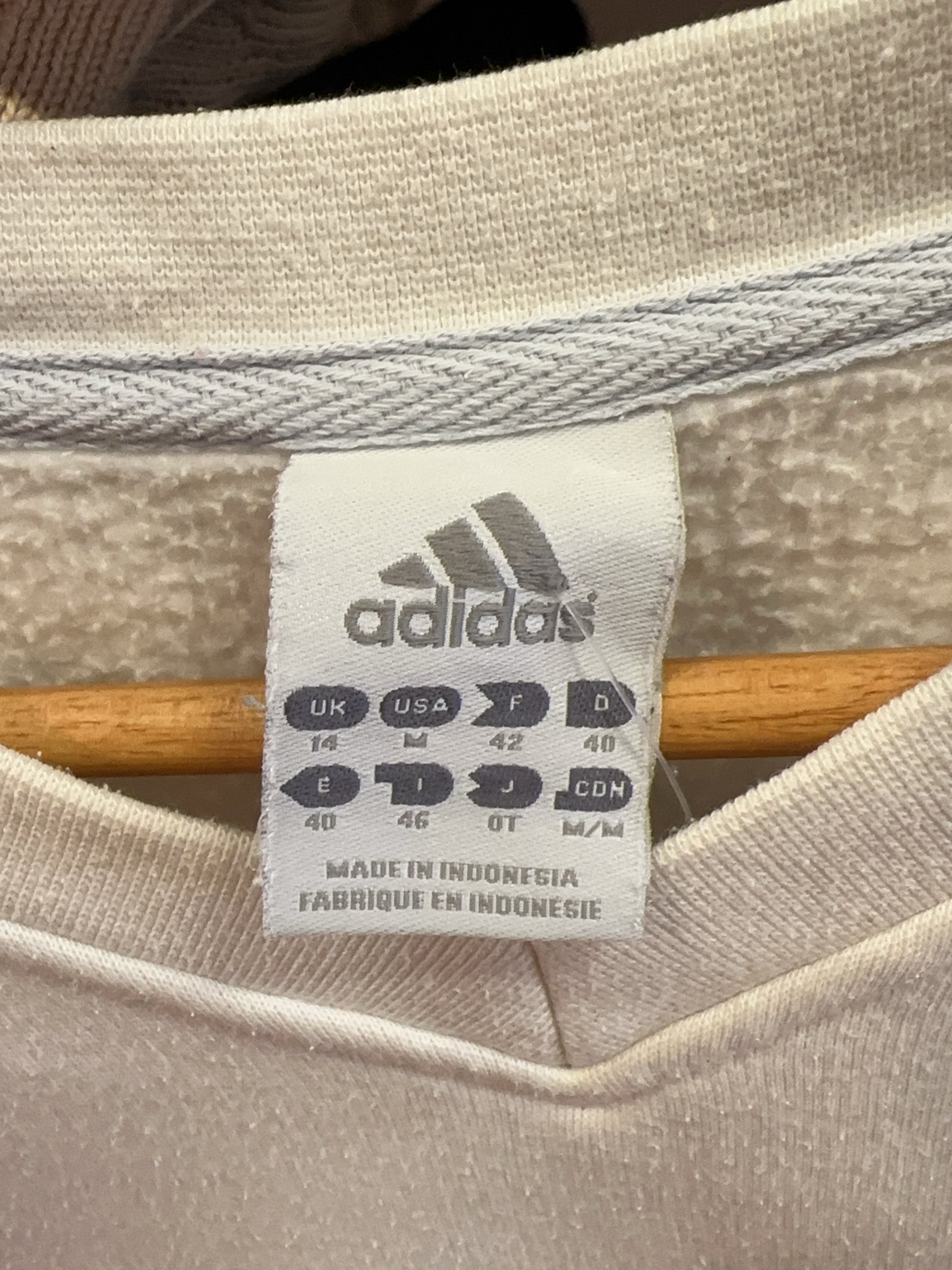 Vintage 2000's Adidas Sweatshirt - S