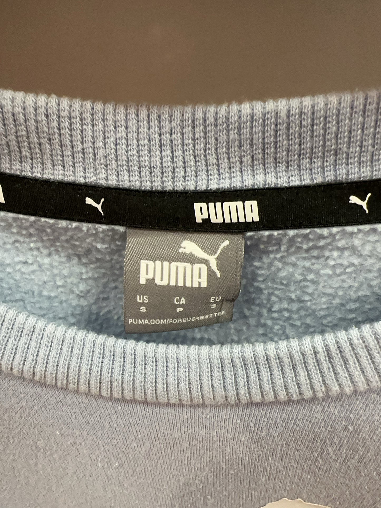 Puma Sweatshirt - XS