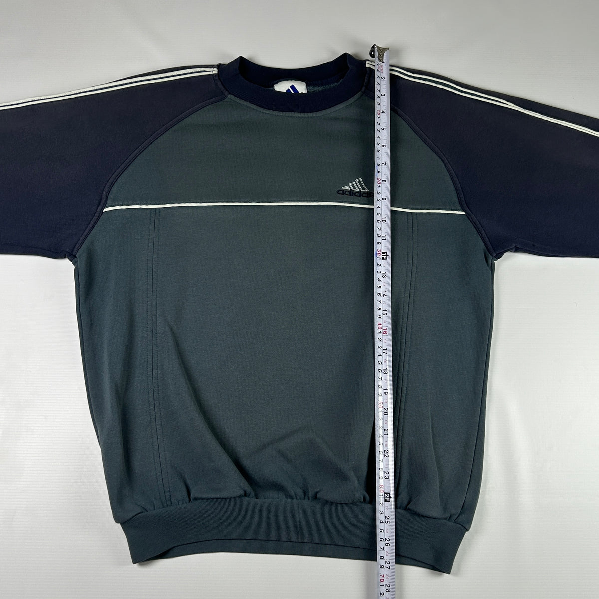 M - Vintage 1990's Adidas Sweatshirt