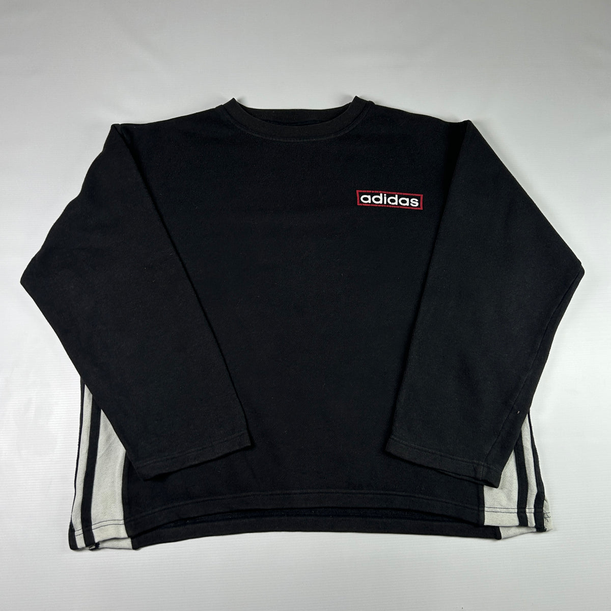 L - 1990's Adidas Black Graphic Long Sleeve Sweatshirt