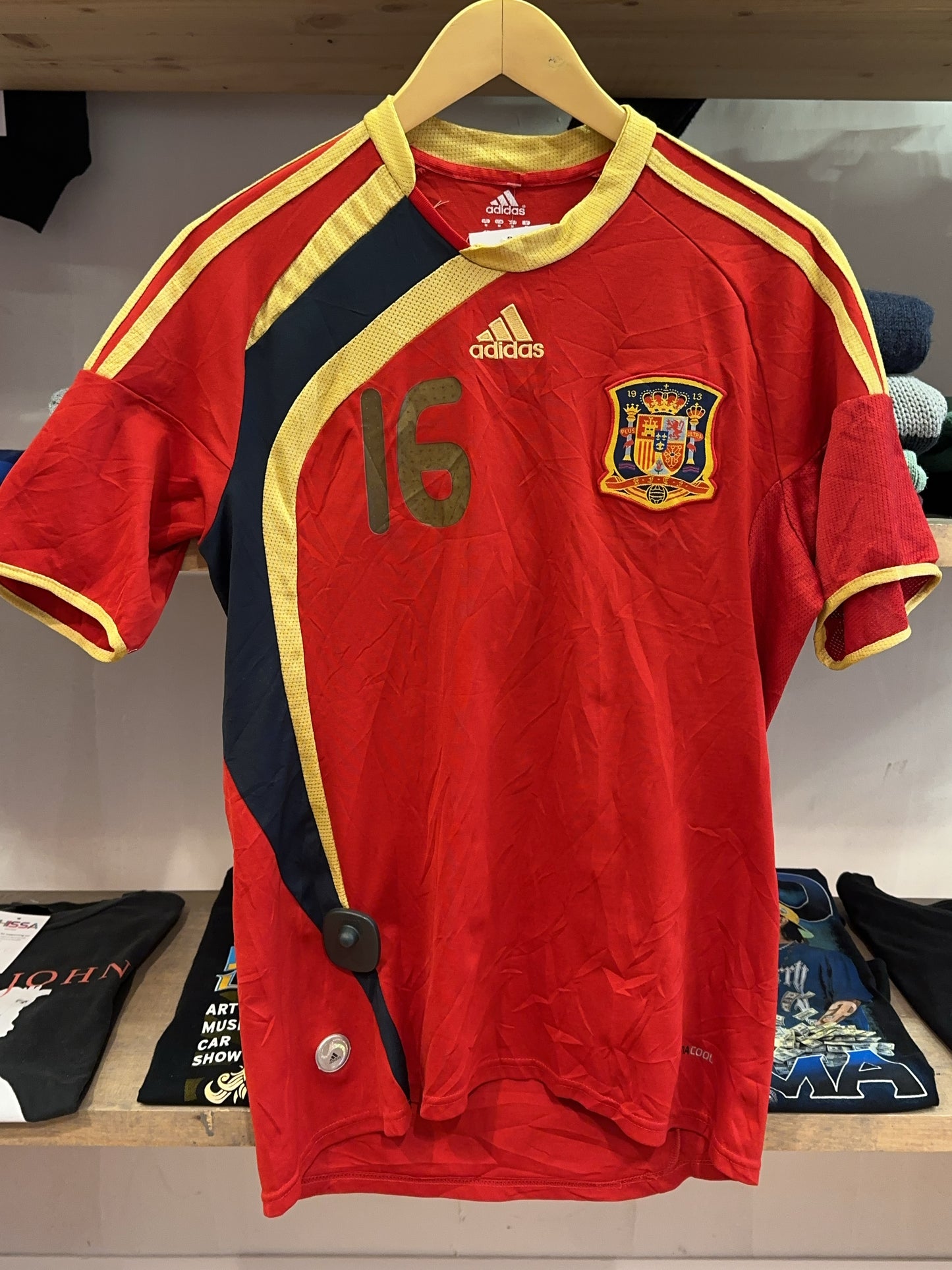 2009-2010 Spain Adidas Home Football Shirt 16 - M