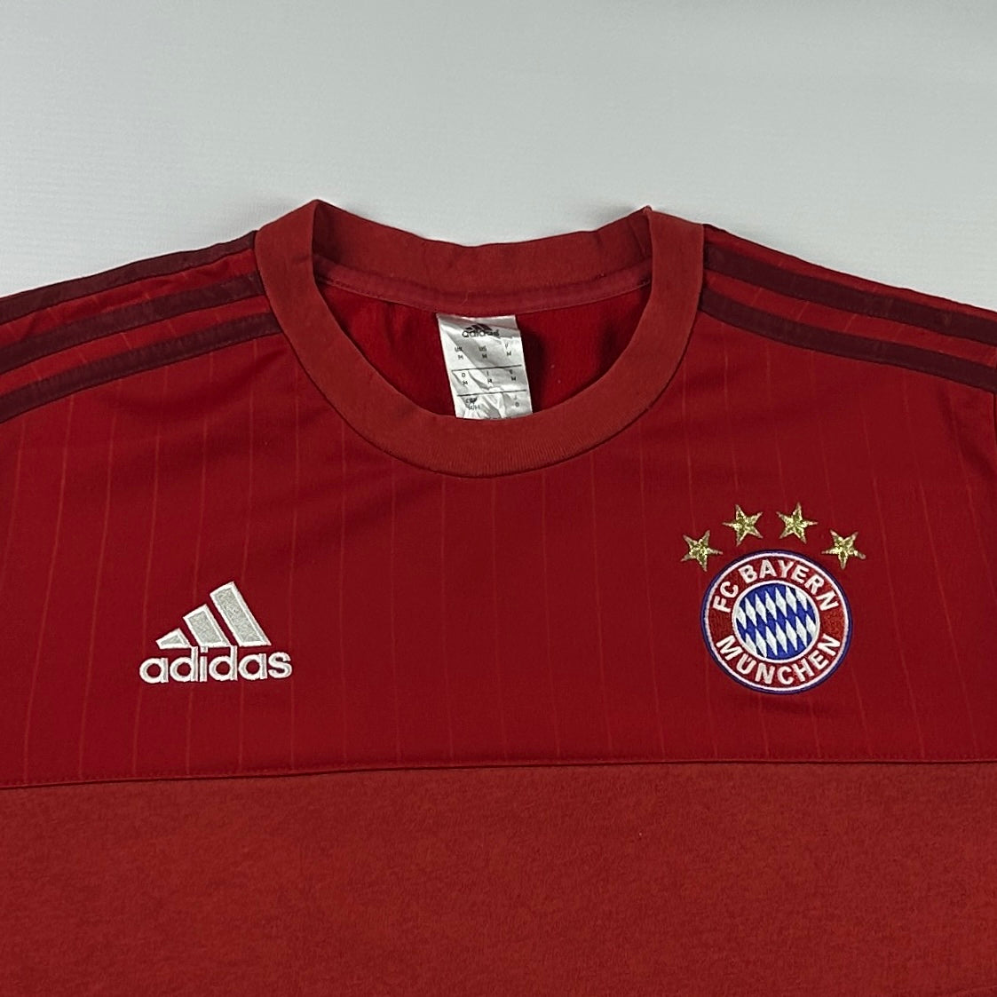 M - 2015-2016 Adidas FC Bayern Munich Red Long Sleeve Sweatshirt