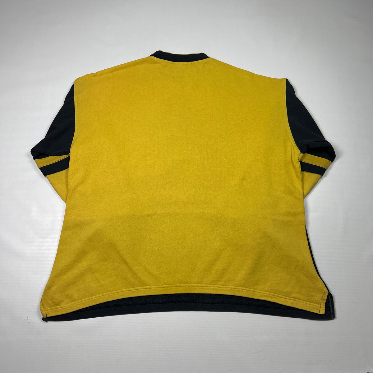 XL - 1980's Adidas Trefoil Star Graphic Sweatshirt