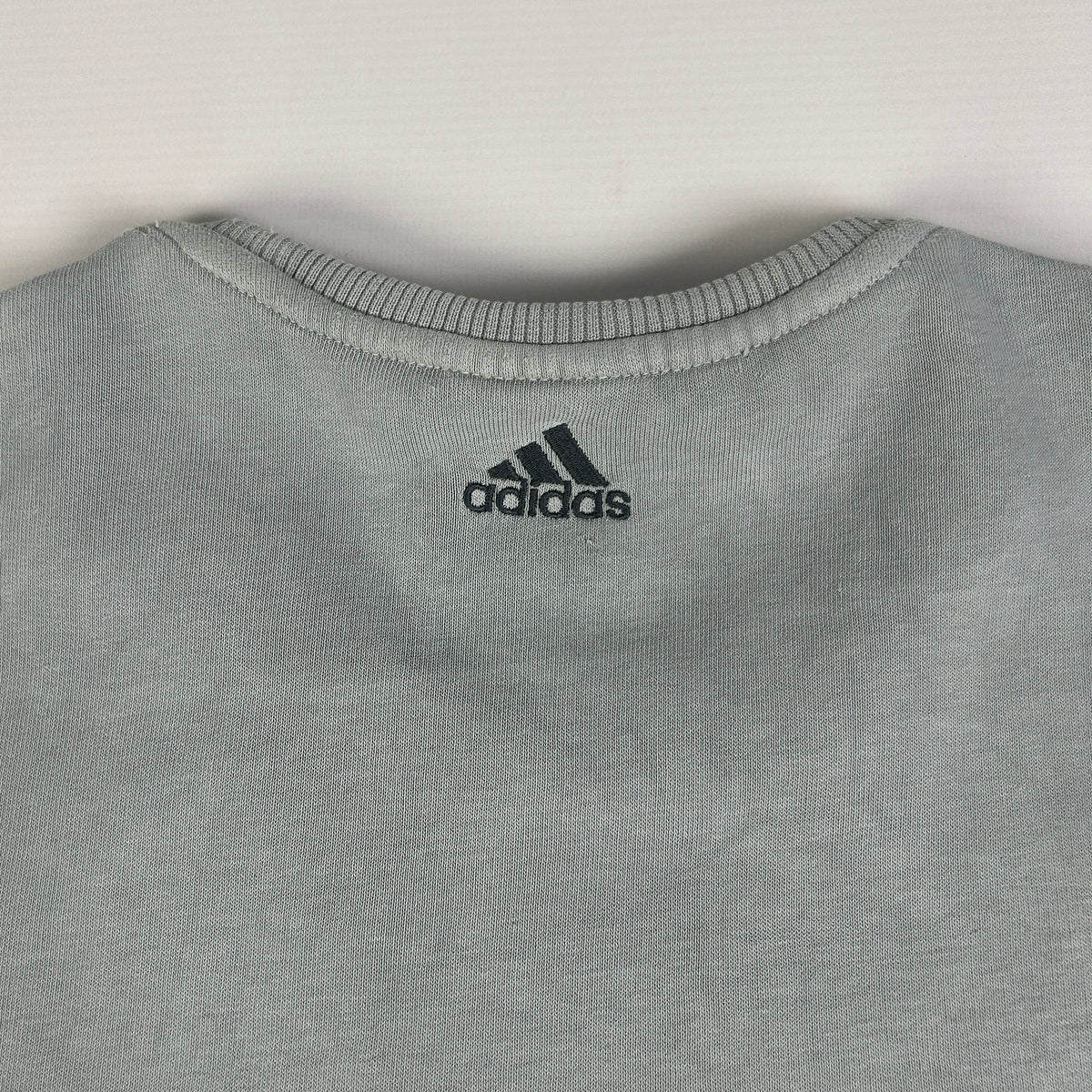S - Vintage 2000's Adidas Sweatshirt