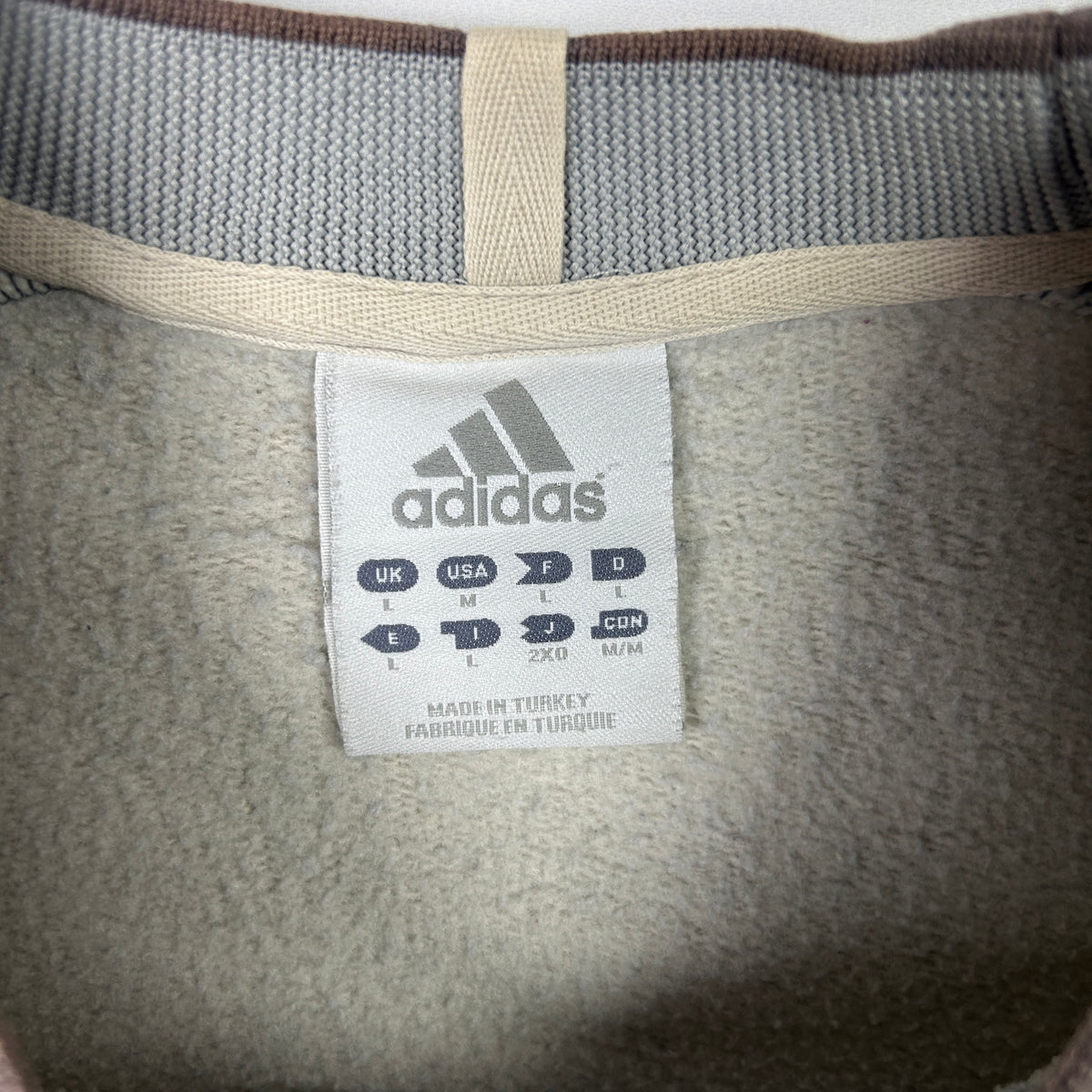 L - Vintage 2000's Adidas Sweatshirt