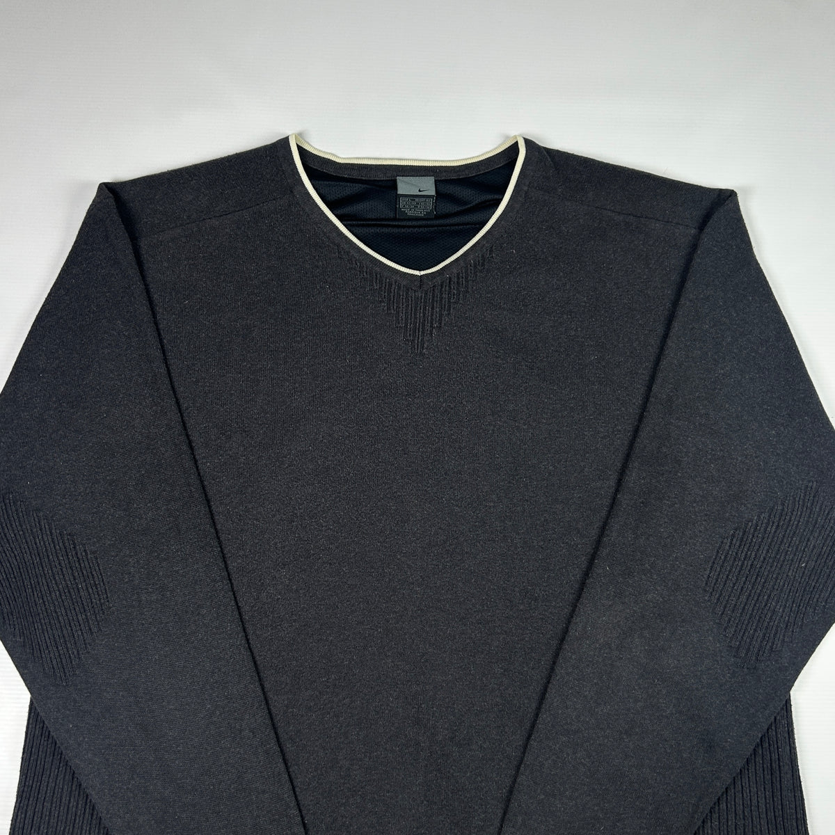 L - Vintage 2000's V Neck Nike Sweatshirt