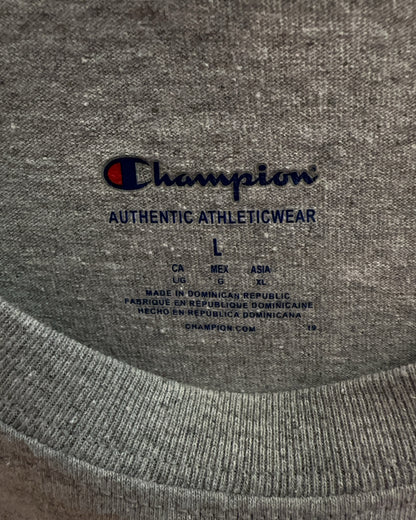 L - Champion T-shirt