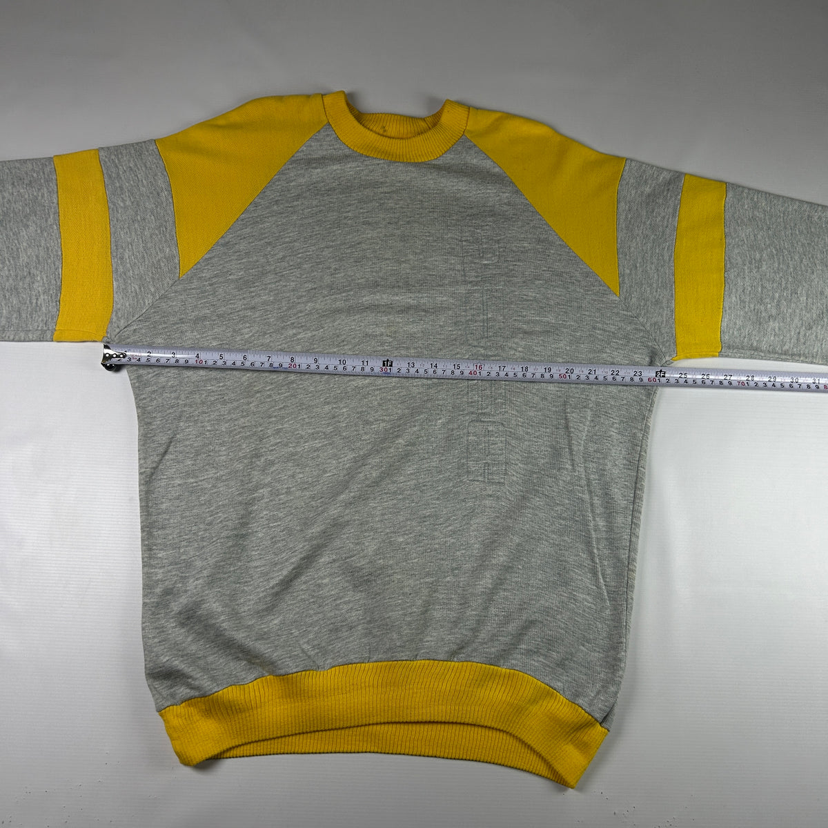 L - Vintage 1990's Puma Sweatshirt